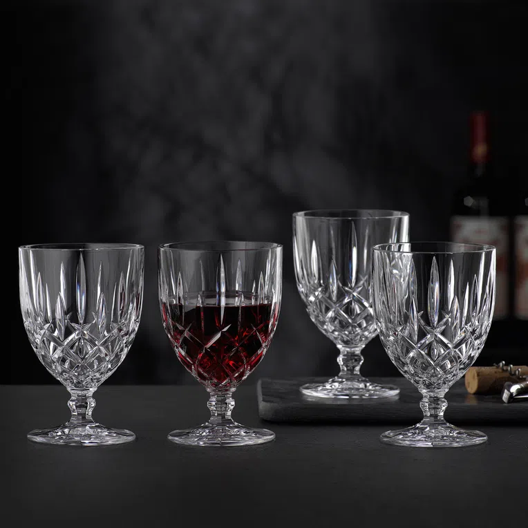Komplet kieliszków NOBLESSE wysokich do wina 4 szt. 0,35 l