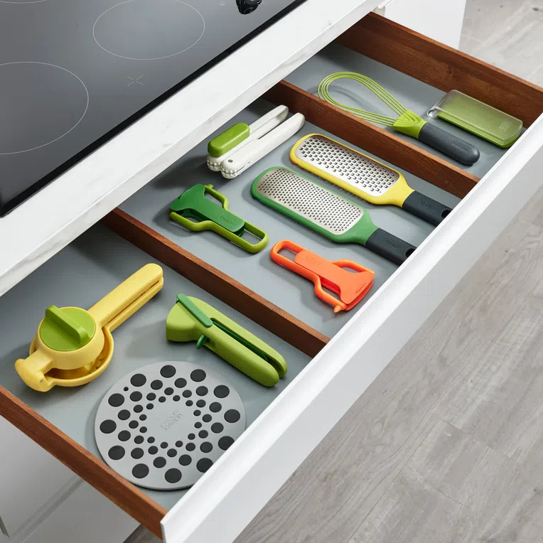 Obieraczka PEEL STORE z pojemnikiem 6x14 cm