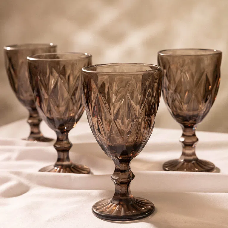 Zestaw kieliszków LUNNA do wina grafitowych 4 szt. 0,31 l