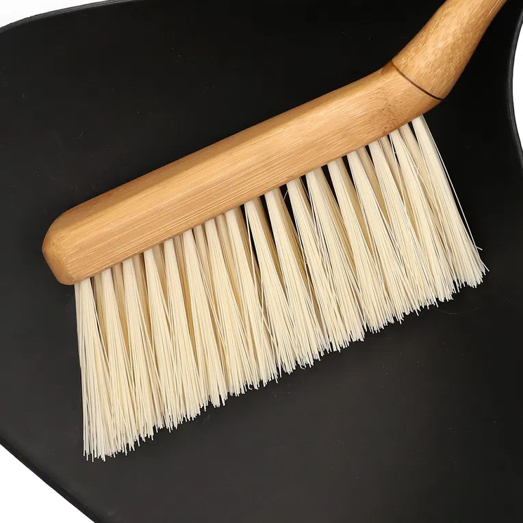 Zmiotka BAMBOU i szufelka mała czarna 29x19 cm