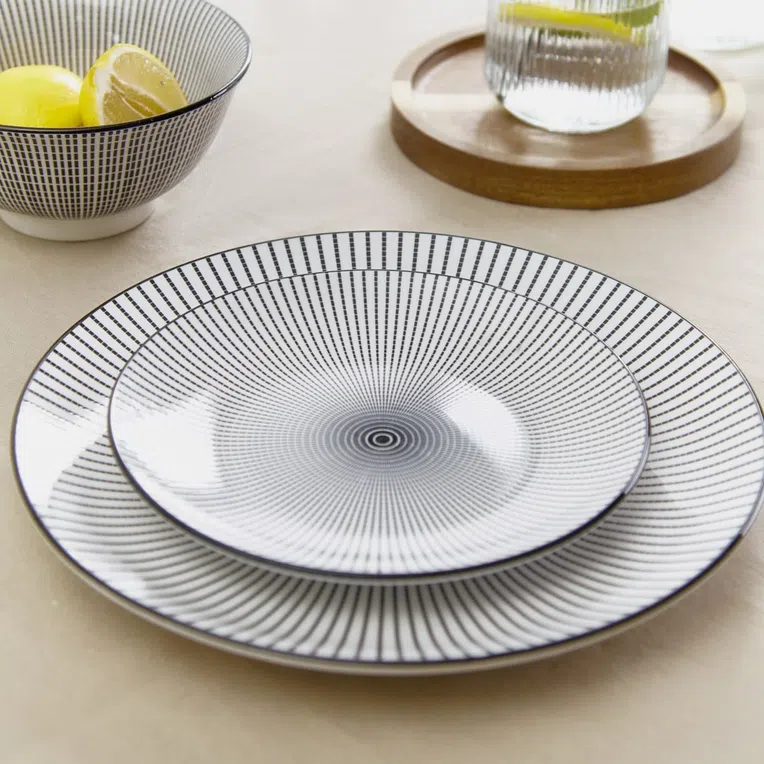 Talerz NAVIA obiadowy czarny 27 cm