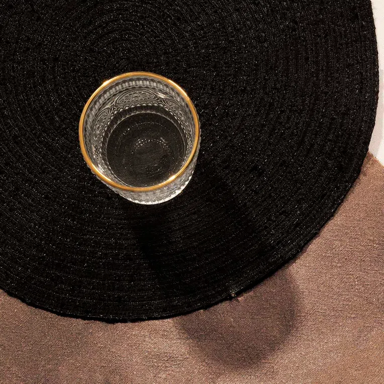 Podkładka do jadalni FRIDA czarna 38 cm