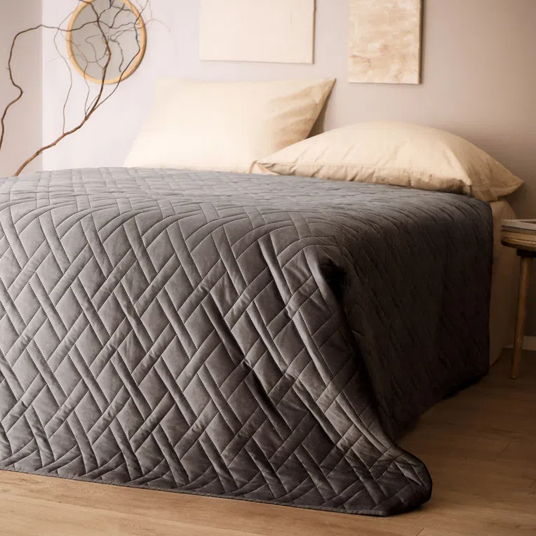 Narzuta TUALA z przeszyciami szara 200x220 cm