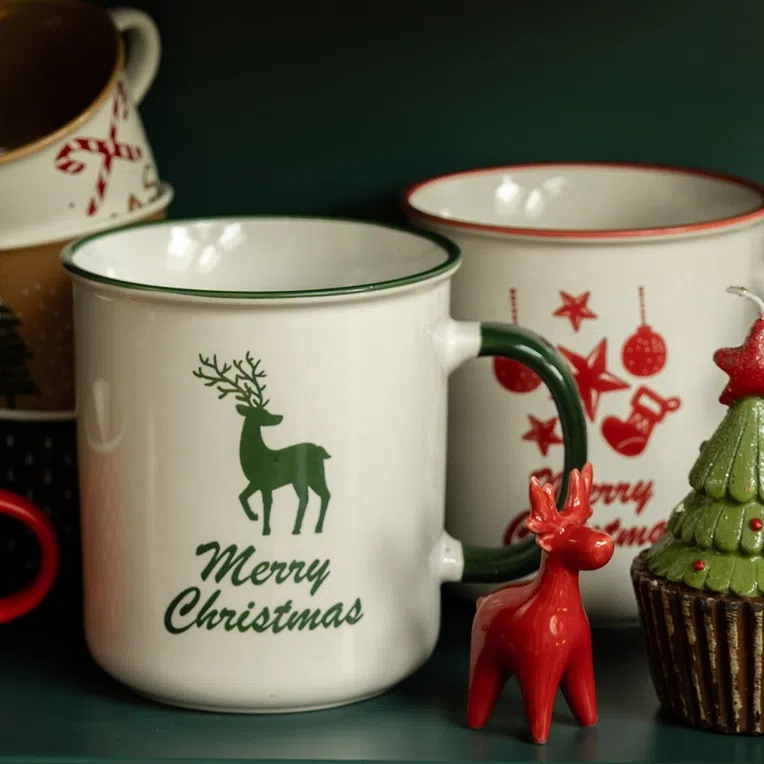 Kubek KIANA z zielonym rantem 0,58 l