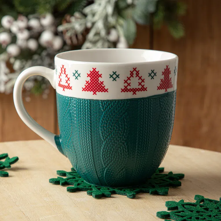 Kubek LAINE zielony z choinką 0,62 l