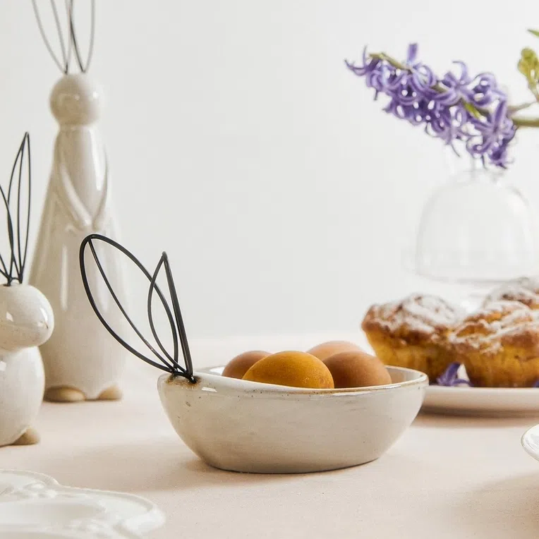 Miska wielkanocna KOBES ceramiczna z metalowymi uszami 16x13 cm