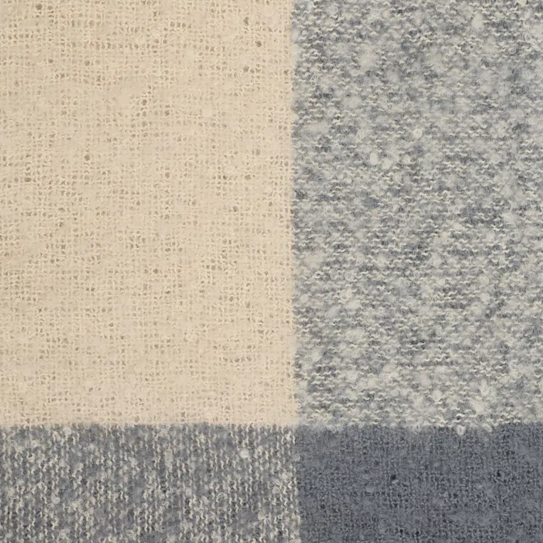 Koc ALLORA z przędzy boucle beżowy 130x170 cm