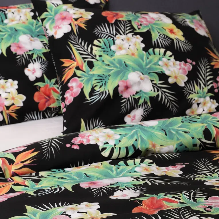 Pościel TROPICAL z mikrofibry czarna z motywem kwiatowym 160x200 cm