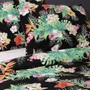 Pościel TROPICAL z mikrofibry czarna z motywem kwiatowym 160x200 cm