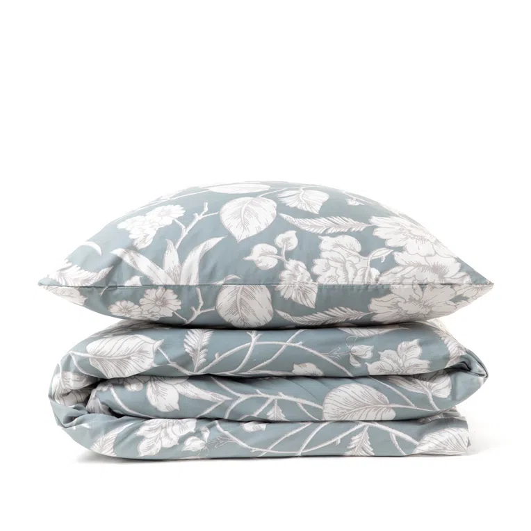 Pościel GRACIA z mikrofibry niebieska w białe kwiaty 160x200 cm