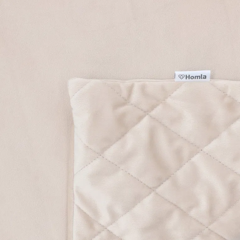 Poszewka SHAIA z wytłoczeniami beżowa 45x45 cm