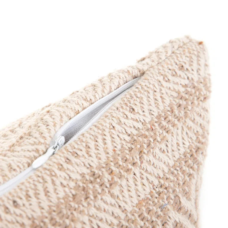 Poszewka NAGAR w romby beżowa 45x45 cm