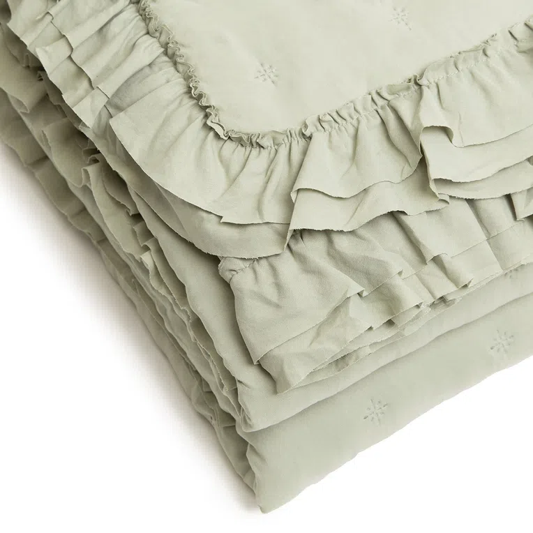 Narzuta TROSA z falbanką pistacja 220x240 cm