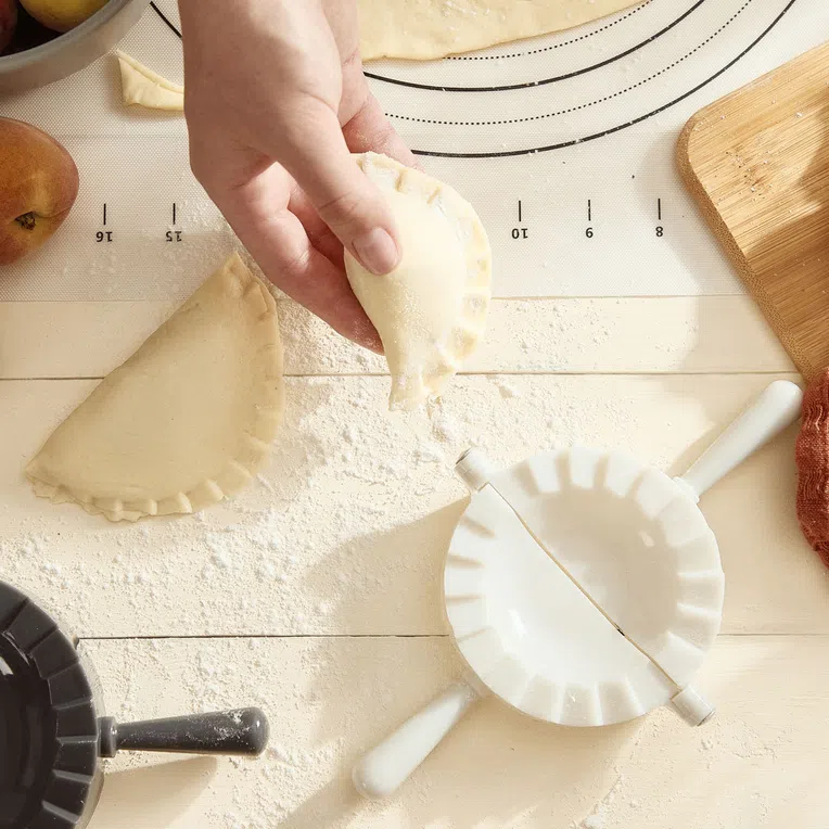 Zestaw wykrawaczy EASY COOK do pierogów 2 szt.