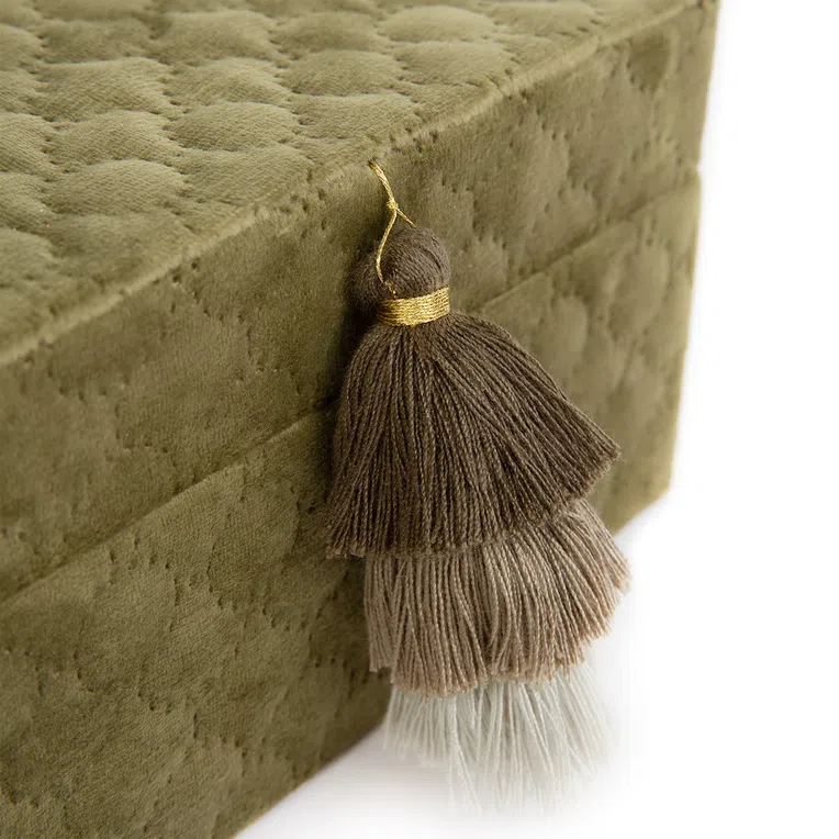 Szkatułka MELA welurowa jasnozielona 17,5x12,5x9,5 cm