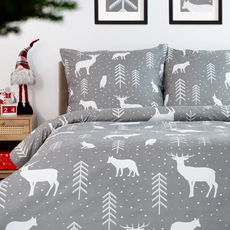 Pościel RENO z mikrofibry w renifery 160x200 cm