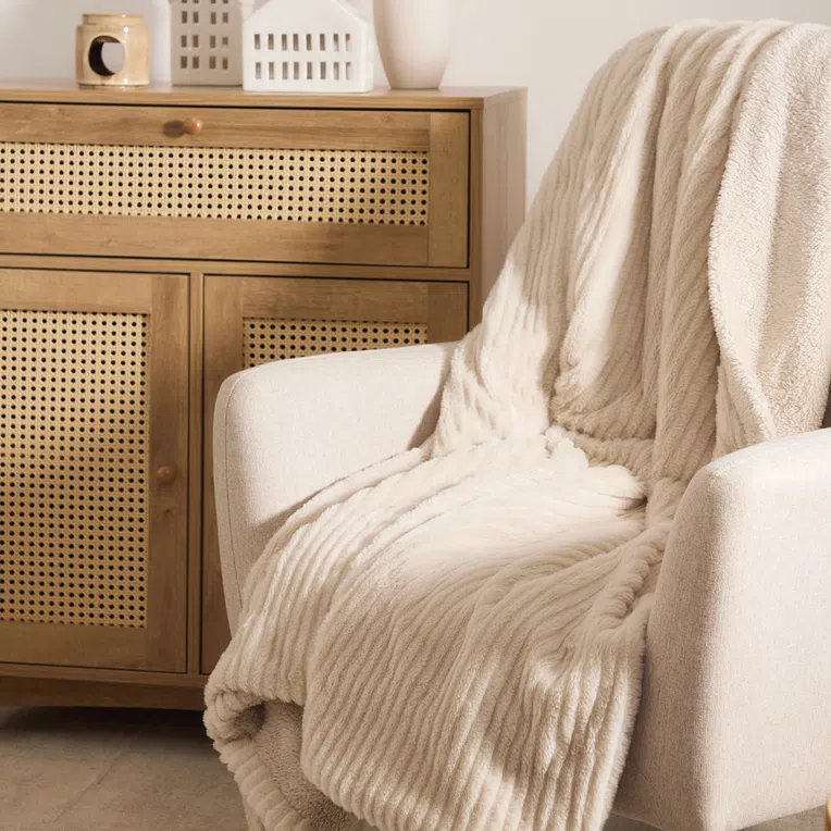 Koc FLEN z szerpą beżowy 150x200 cm