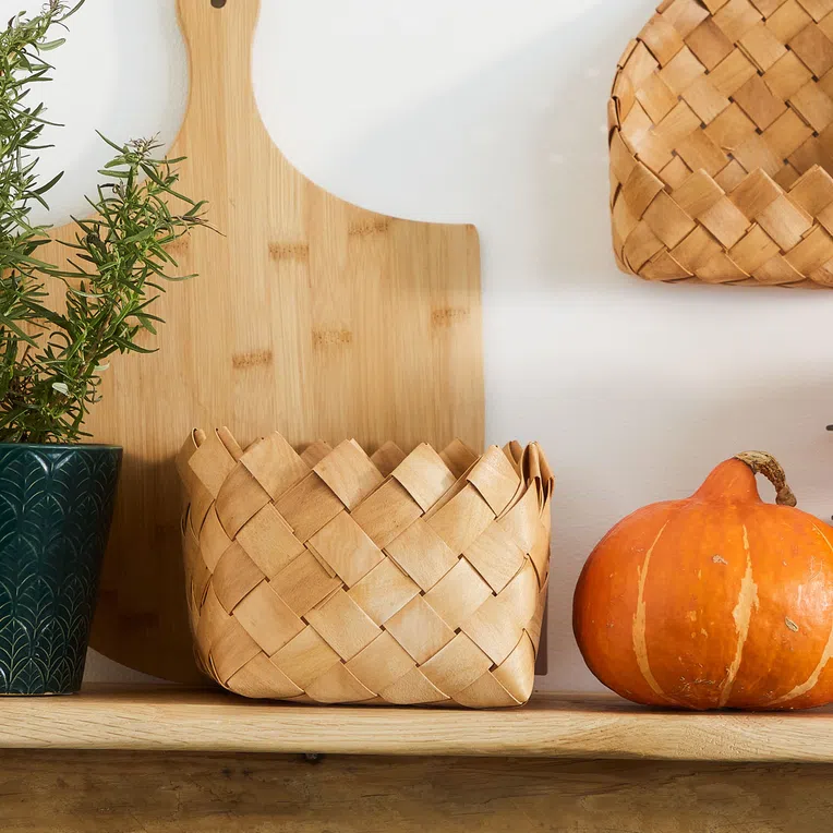 Kosz SUTRI wyplatany 18x15x14 cm