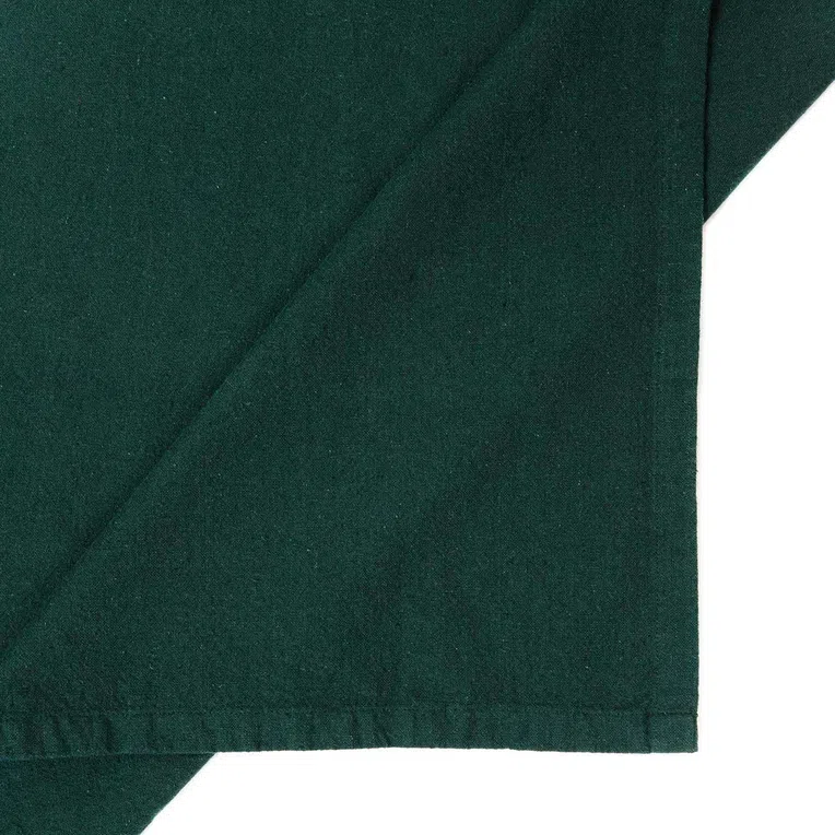 Obrus FEMELO ciemnozielony 130x180 cm