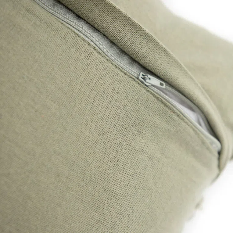 Poszewka DREL z frędzlami pistacjowa 45x45 cm