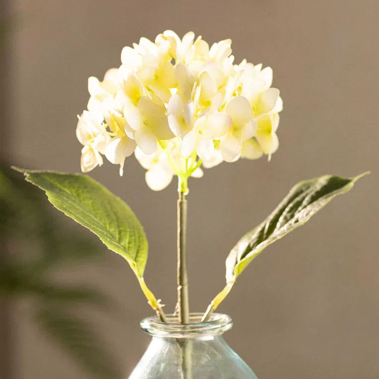 Kwiat sztuczny WINKY hortensja ecru 66 cm