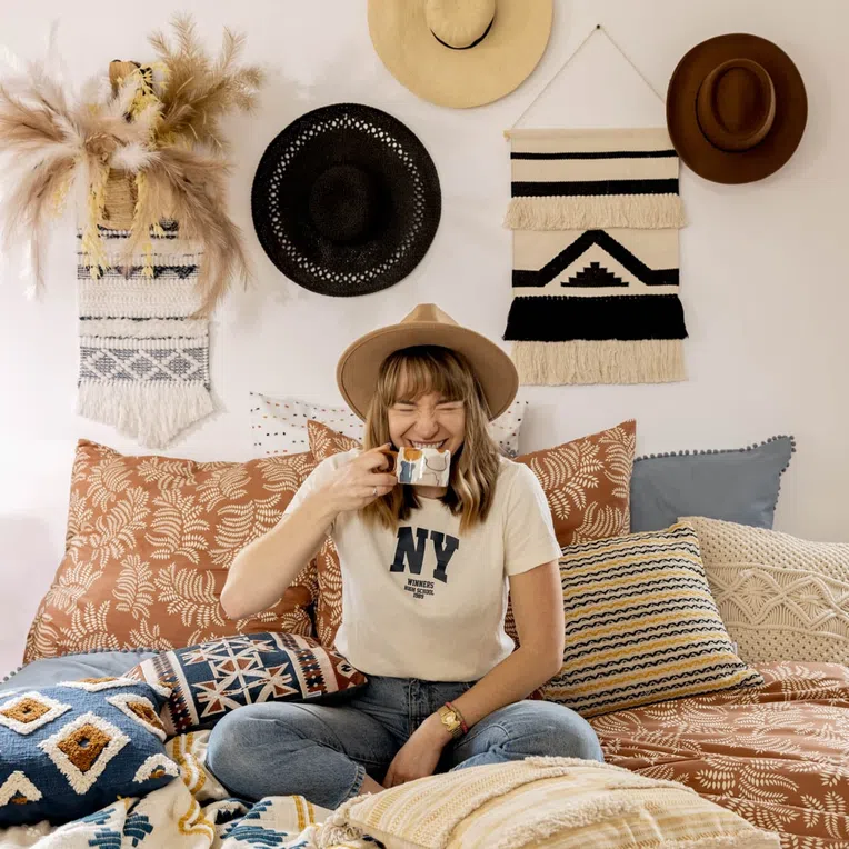 Pościel SEMPE bawełniana brązowa w liście 200x220 cm