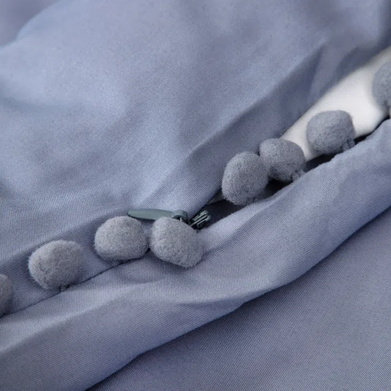 Pościel RESE z mikrofibry niebieska z frędzlami 200x220 cm