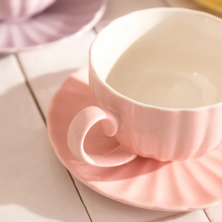 Filiżanka MINA różowa 0,28 l