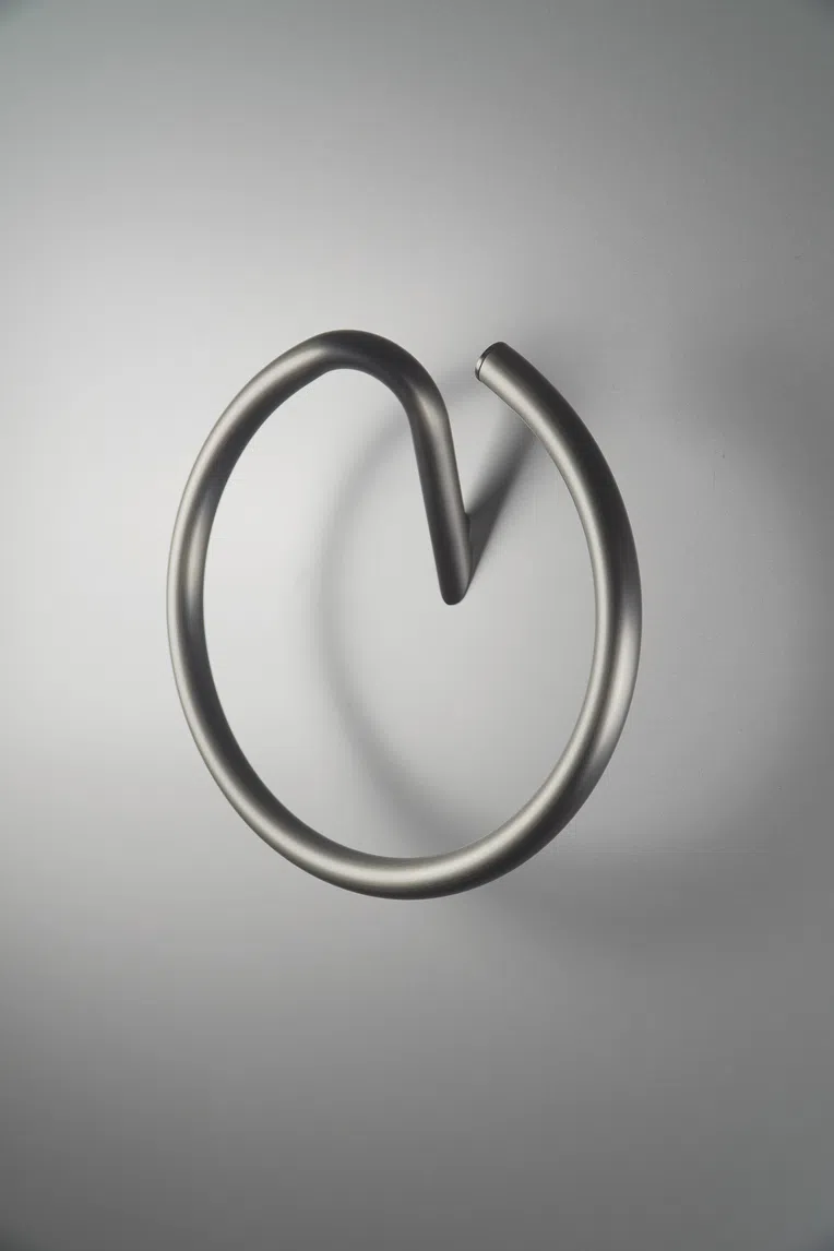 Wieszak łazienkowy na ręcznik Deante Silia titanium ADI_D611