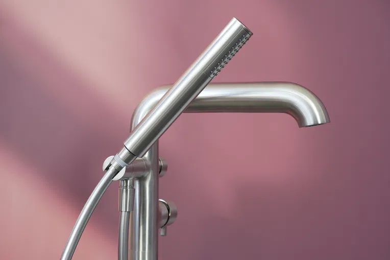 Bateria wannowa wolnostojąca Deante Silia stal szczotkowana BQS_F17M