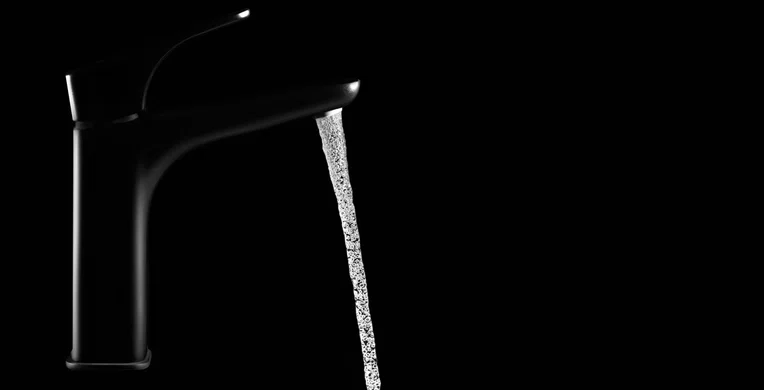 Bateria umywalkowa Deante Hiacynt czarny mat BQH_N20K