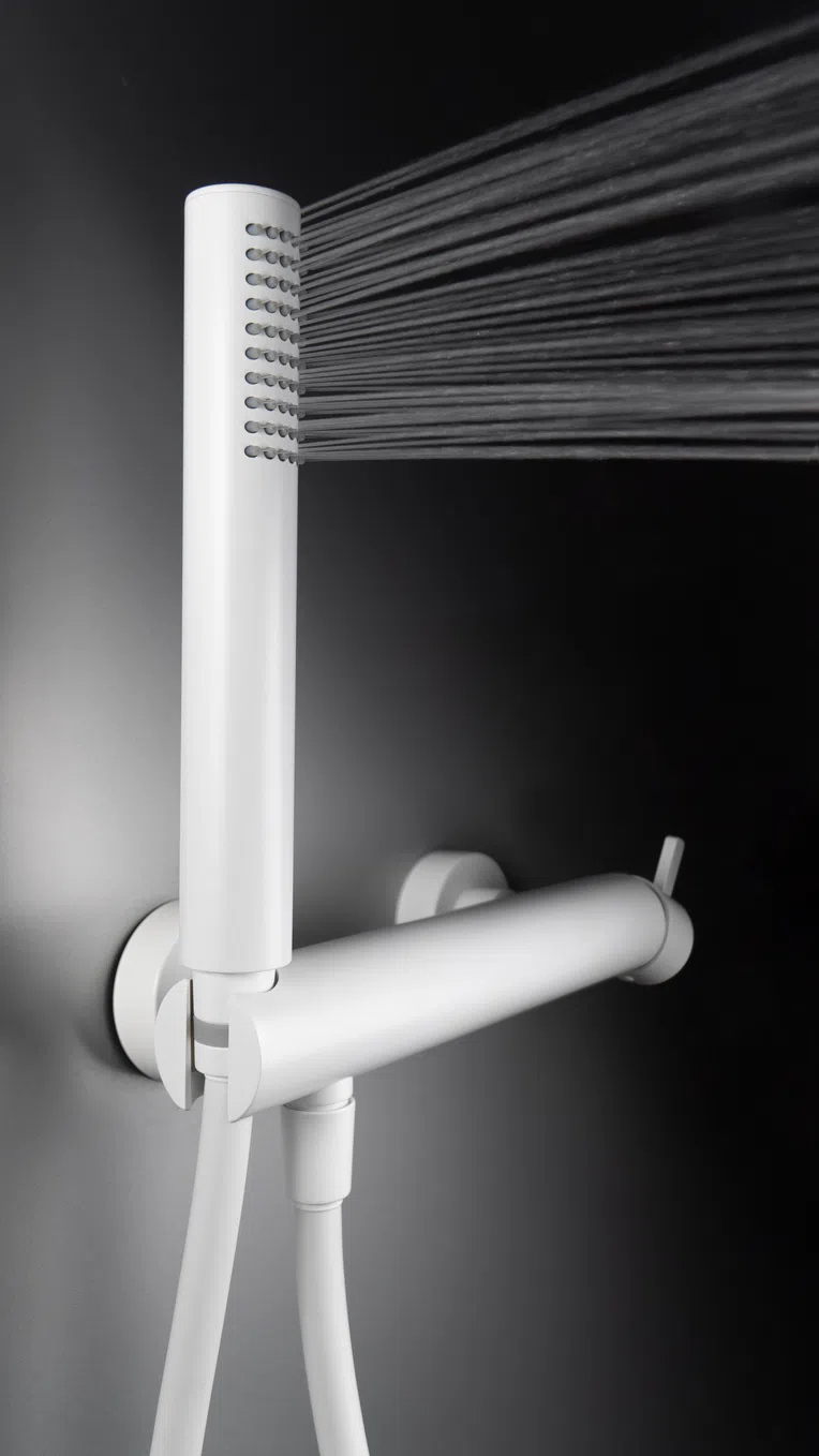 Bateria prysznicowa natynkowa Deante Silia bianco BQS_A41M