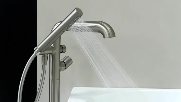 Bateria wannowa wolnostojąca Deante Silia Hexa stal szczotkowana BHS_F17M