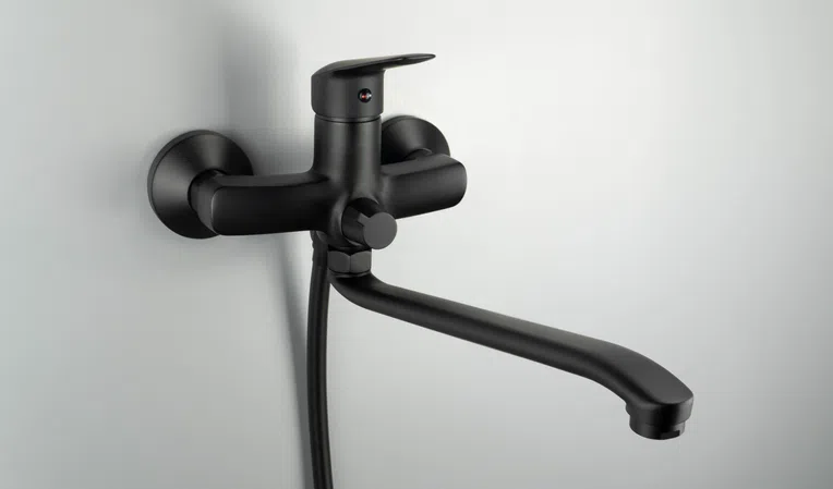 Bateria umywalkowa ścienna Deante Boro nero BMO_N56M