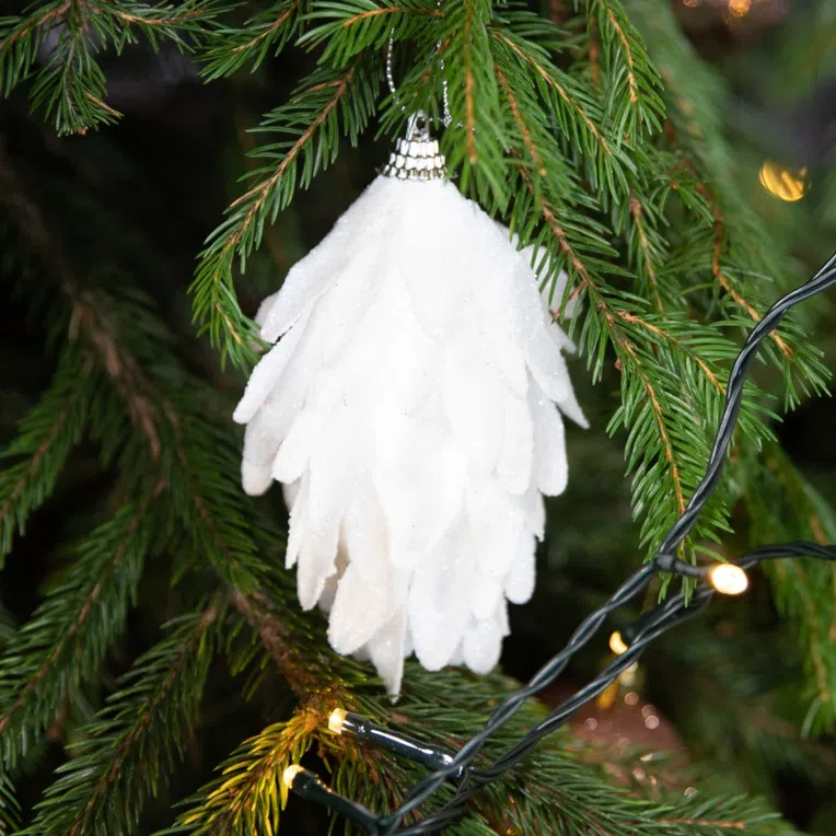 Bombki FEATHER podłużne białe 2 szt.