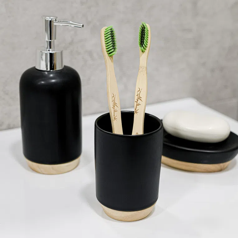 Kubek łazienkowy JUPITER czarny 0.22 l