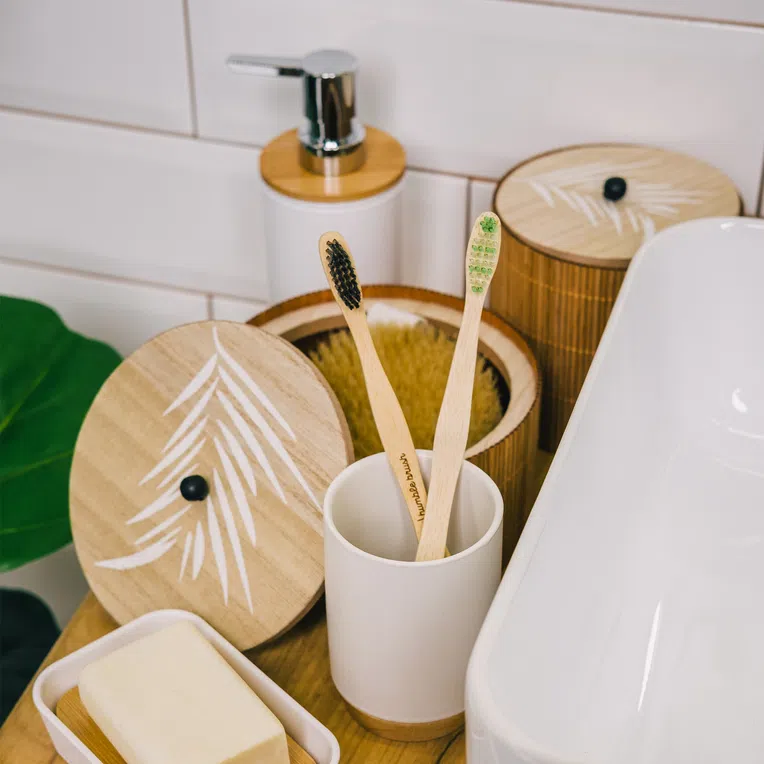 Kubek łazienkowy JUPITER biały 0.22 l