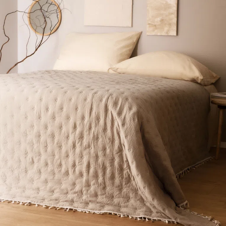 Narzuta GRANNA z frędzlami beżowa 200x220 cm