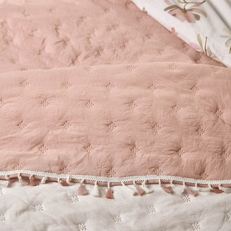 Narzuta GRANNA z frędzlami różowa 200x220 cm