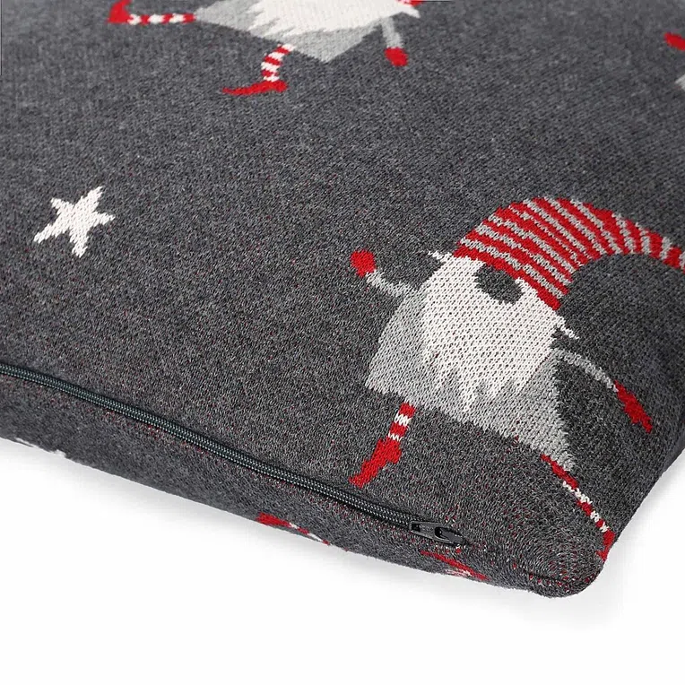 Poszewka GNOMM w skrzaty 45x45 cm