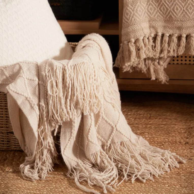 Koc LOOP beżowy w splot kulkowy 130x170 cm