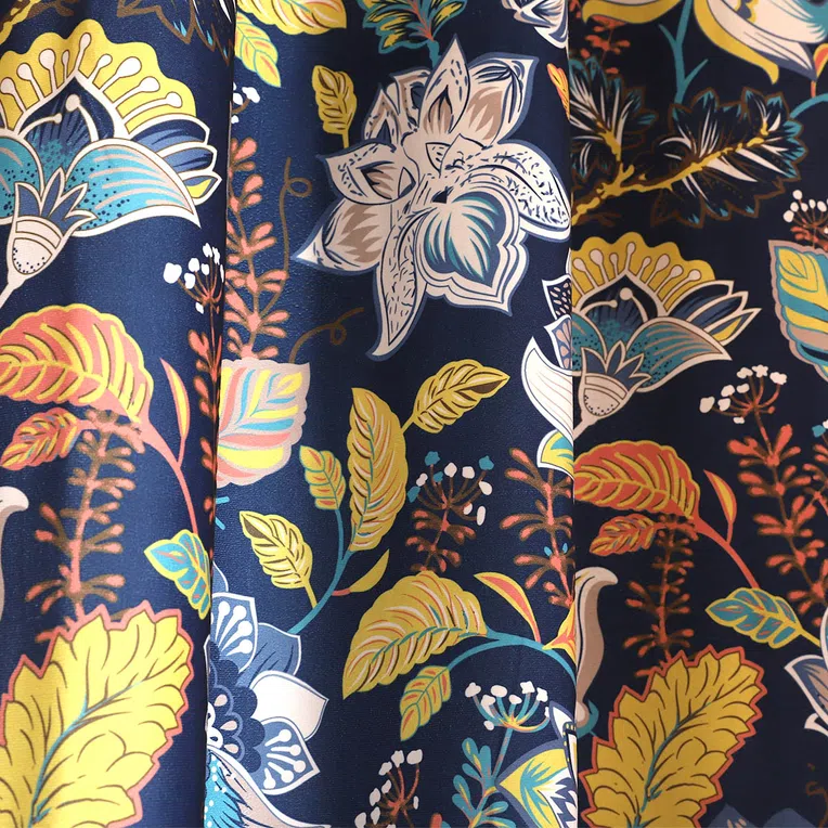 Zasłona OTAMO we wzory 140x250 cm