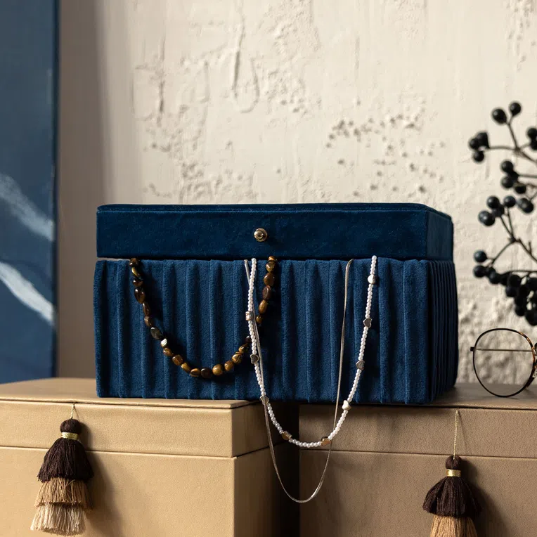 Szkatułka FALLON welurowa granatowa 23x15x12,5 cm