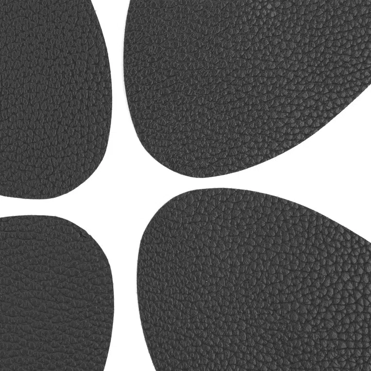 Zestaw podkładek do jadalni FEMELO czarnych 4 szt. 10 cm