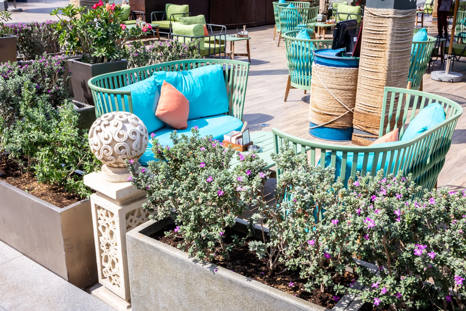 taras w stylu prowansalskim