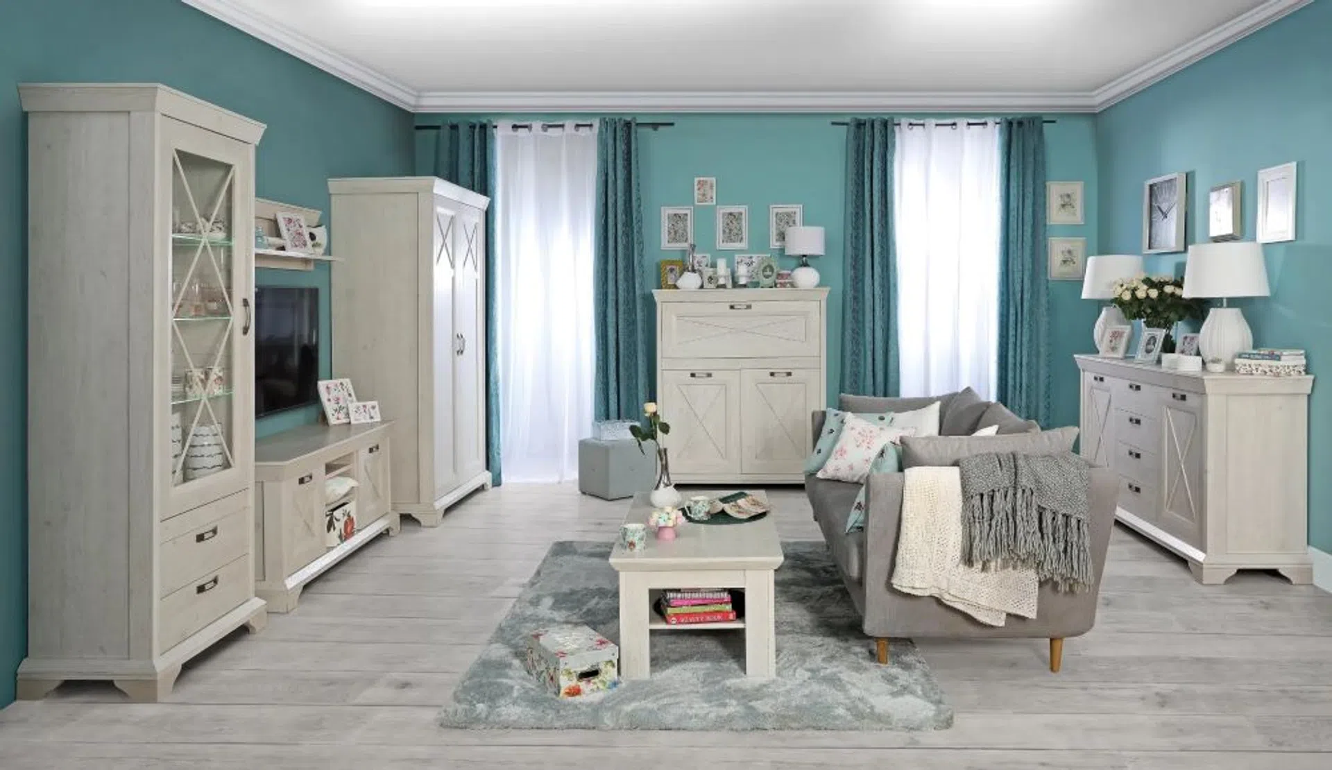 Jak urządzić salon w stylu prowansalskim? Inspiracje i praktyczne wskazówki